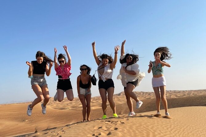 Dubai Red Dunes Safari + Dinner Buffet + Live Shows + Transfer